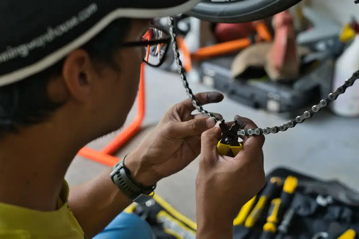 Outils et équipement d'entretien pour vélo sur le terrain